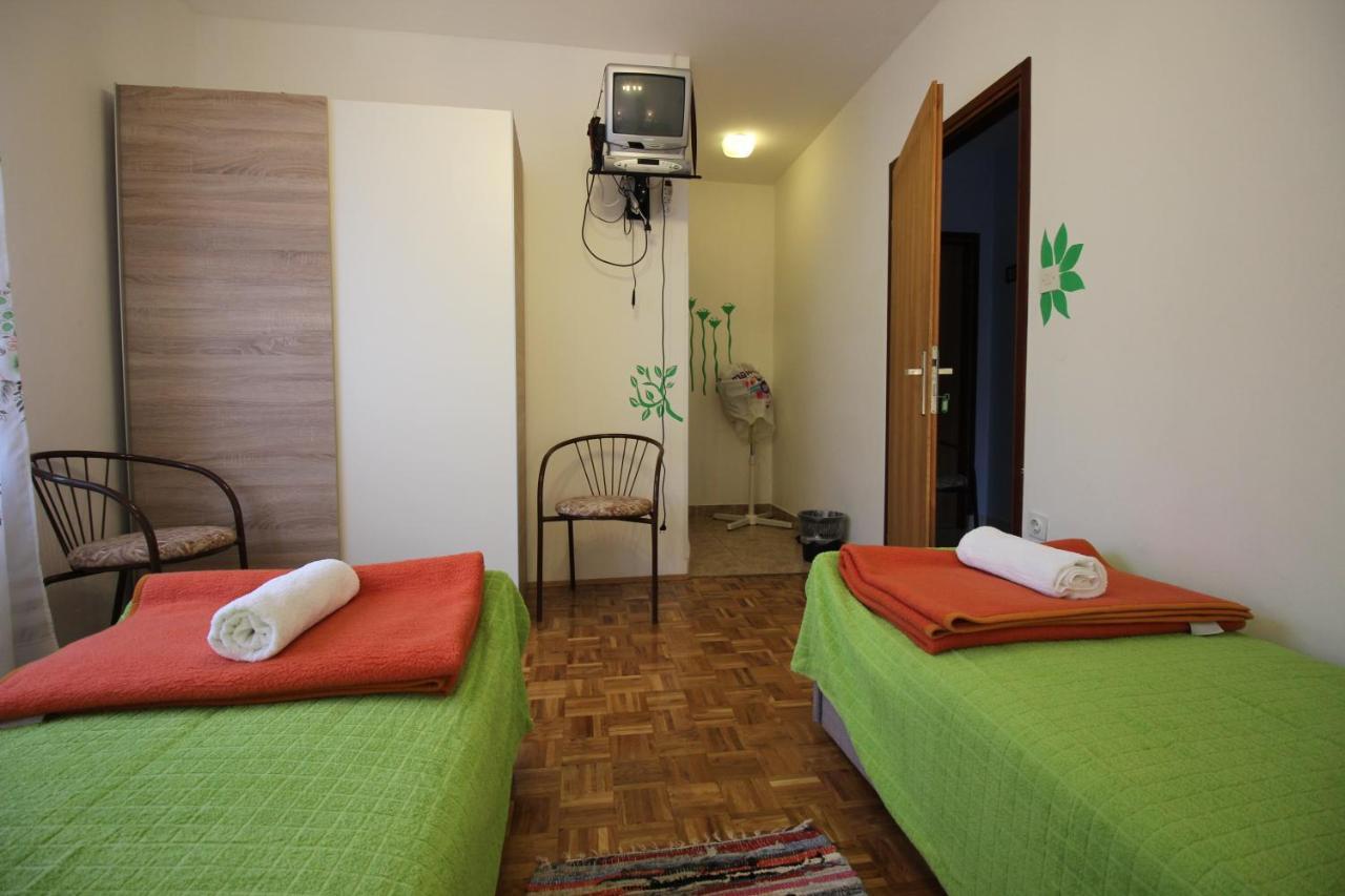 Guesthouse Marija Novi Vinodolski Zewnętrze zdjęcie